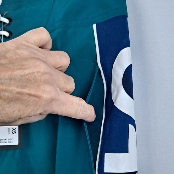 Oakley Mens Board Shorts NWT - Picture 6 of 11